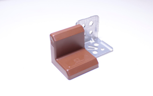 уголок декоративный 28*28 ольха купить в https://rmkmasterium.ru/