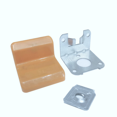 угловое соединение навес мебельный регулируемый 1,2 мм с декор. накладкой, бук купить в https://rmkmasterium.ru/