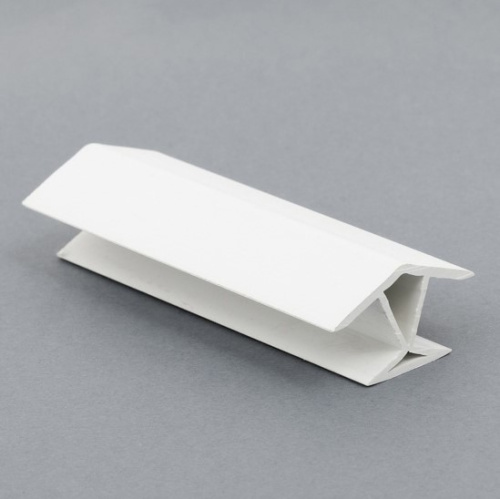 угол универсальный 135* h-100 белый глянец купить в https://rmkmasterium.ru/