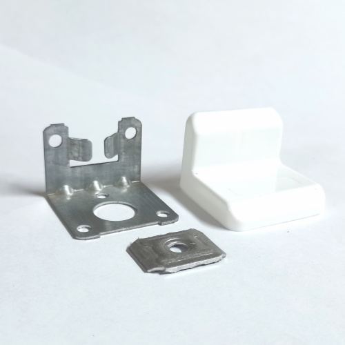 угловое соединение навес мебельный регулируемый 1,2 мм с декор. накладкой,  белый  купить в https://rmkmasterium.ru/